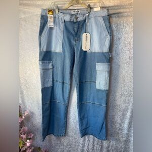 GOGO Men's Blue Patchwork Relaxed Jeans